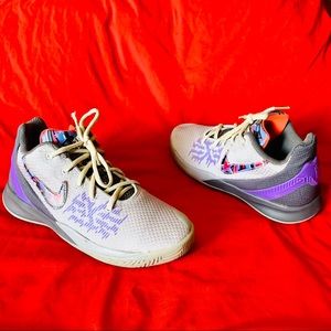 Youth Nike Kyrie Flytrap 2 ‘Grey Violet’ (6.5Y)